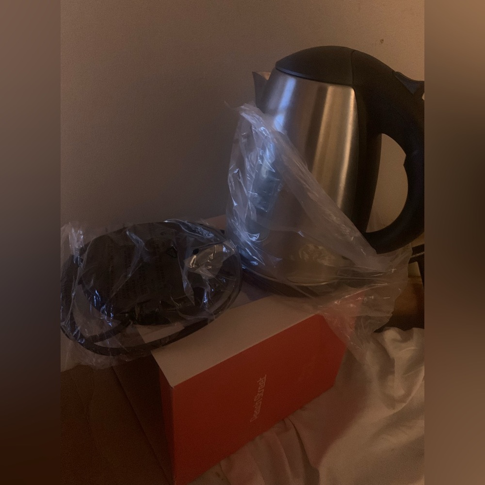 tea kettle